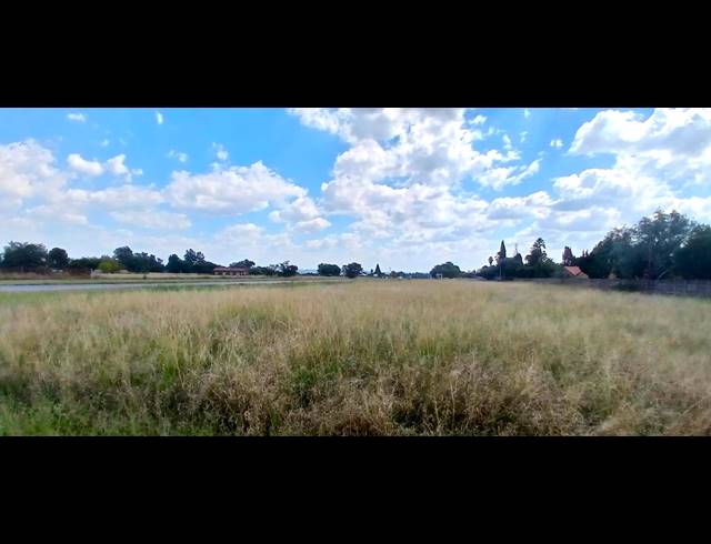 4,199M² VACANT LAND FOR SALE IN RIVERSDALE